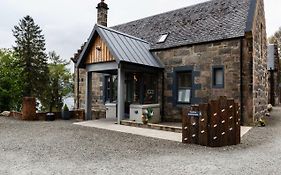 Ben Cruachan Inn - Restaurant, Pub With Rooms